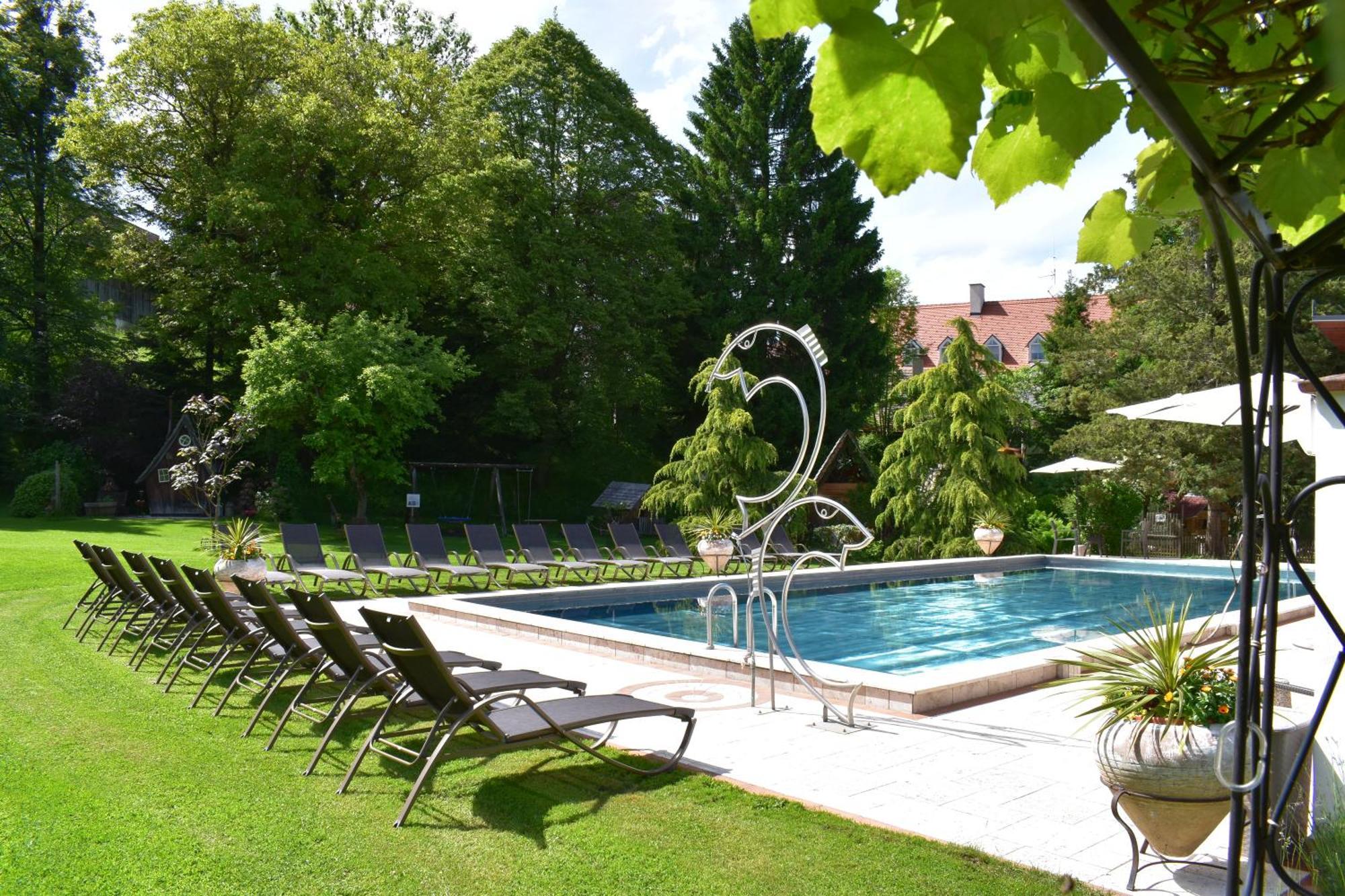 Gartenhotel Kloepferkeller Eibiswald Exterior photo