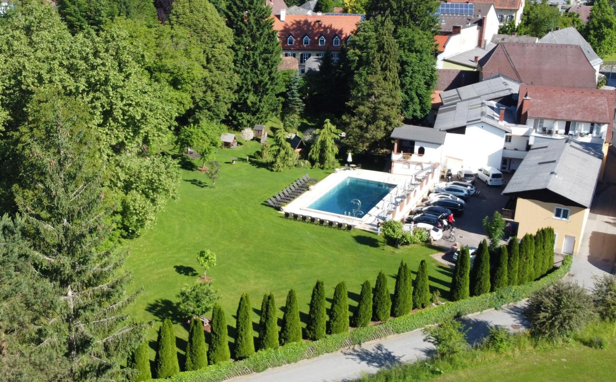 Gartenhotel Kloepferkeller Eibiswald Exterior photo